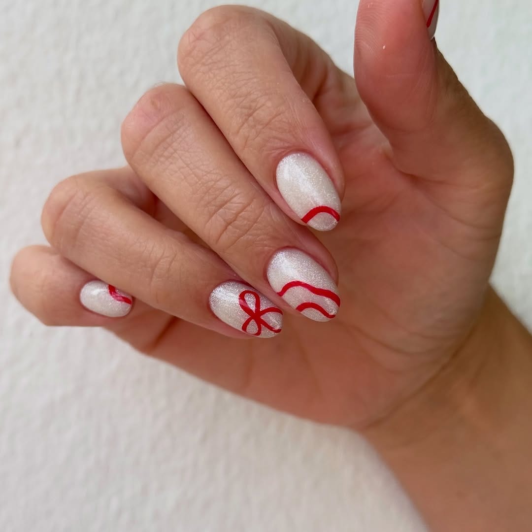 Post 7 by HILLBNAILS STUDIO on Instagram (carousel)
