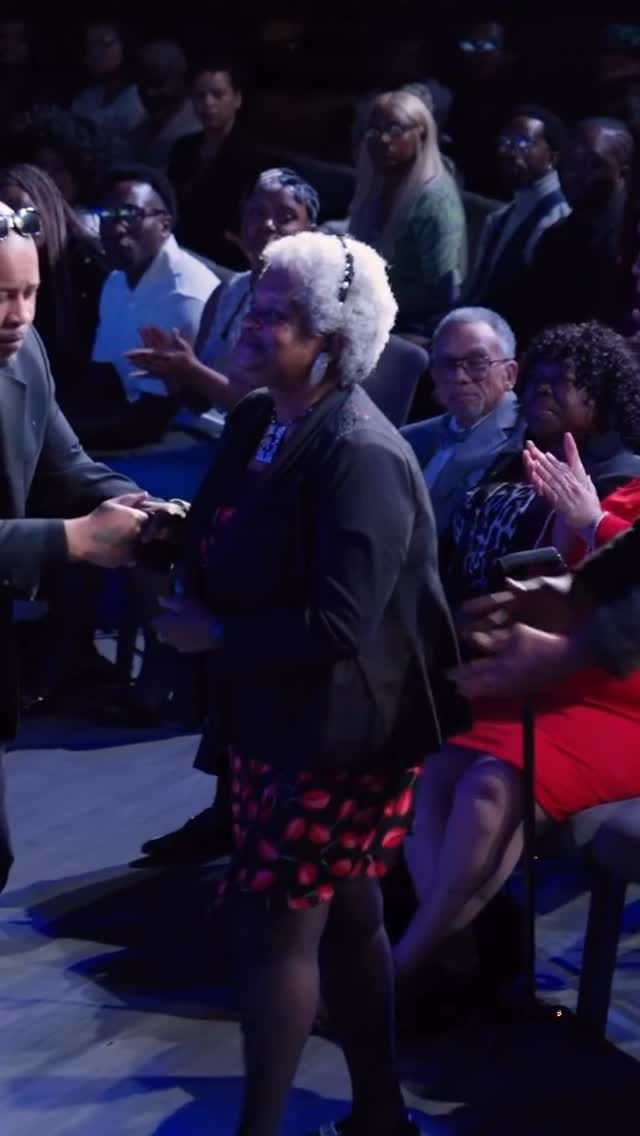 Post 1 by Antonio Howard on Instagram (video)