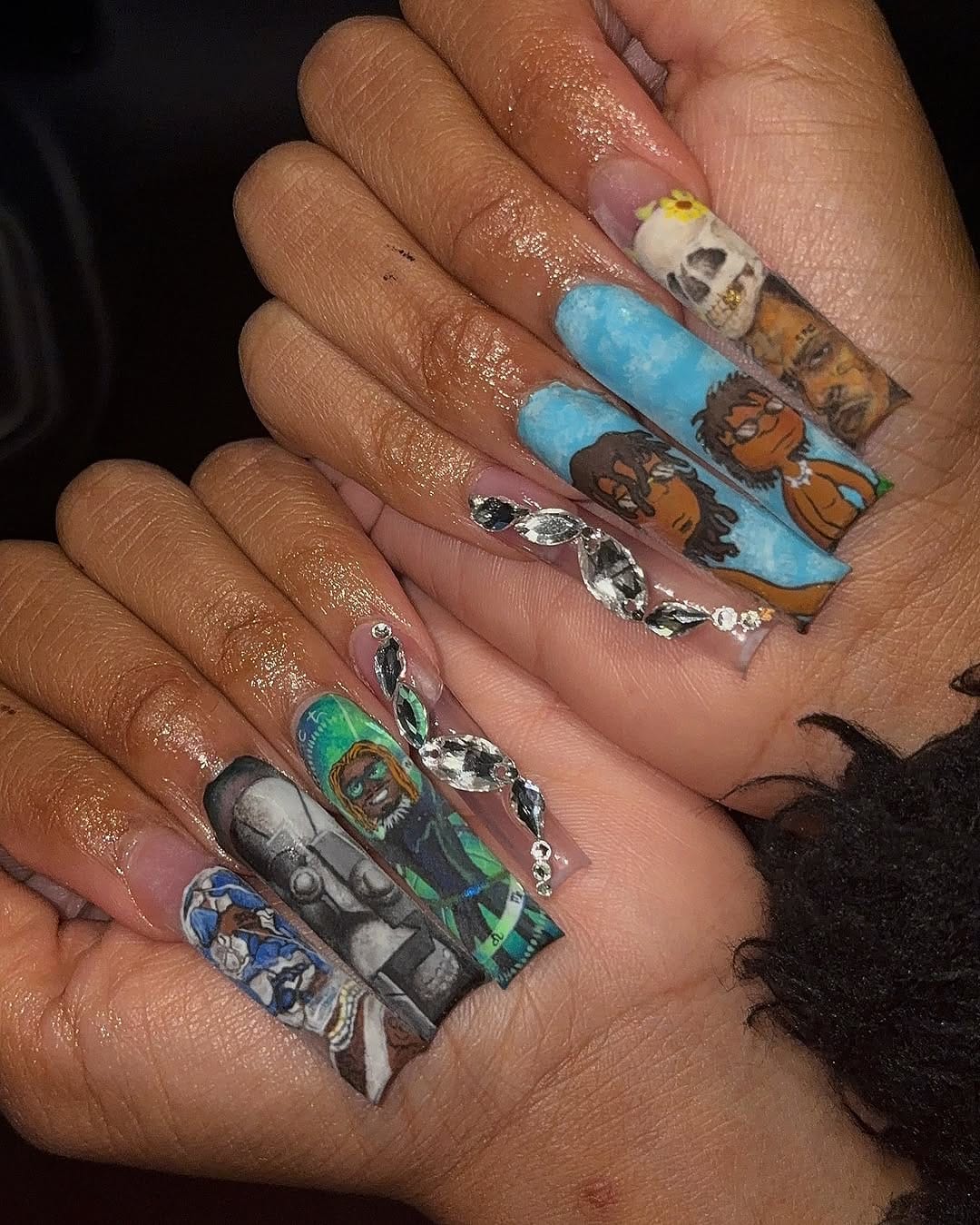Post 4 by 𝐊𝐢𝐚𝐫𝐫𝐚 🌸 The Nail God on Instagram (carousel)