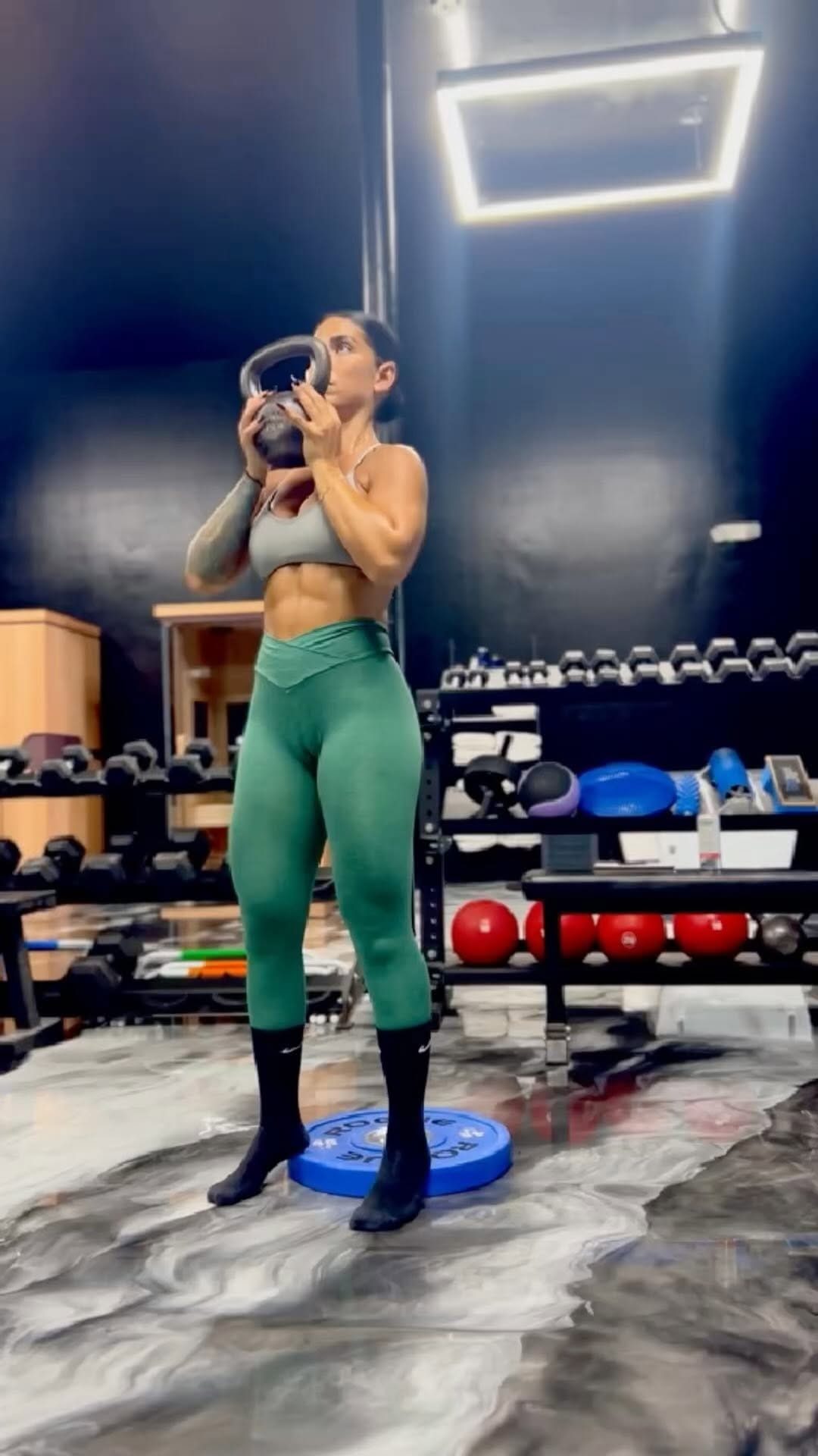 Post 10 by Fit by Pri on Instagram (video)