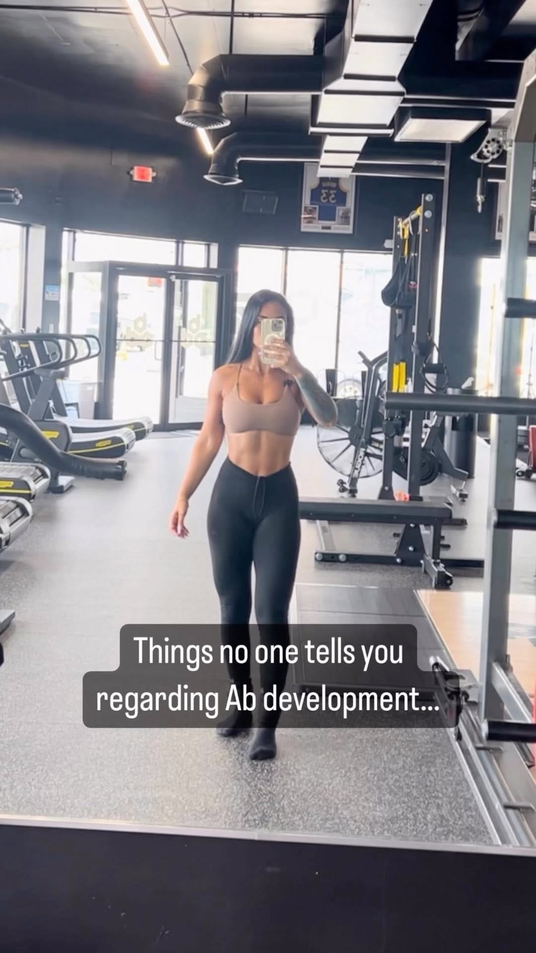 Post 6 by Fit by Pri on Instagram (video)