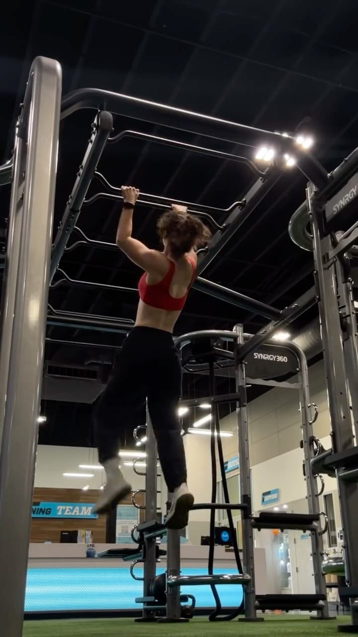 Post 6 by Rachel on Instagram (video)