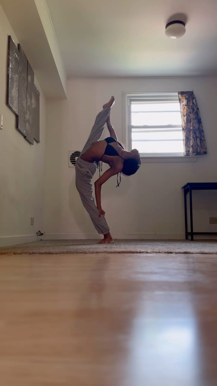 Post 9 by Joli Marie on Instagram (video)