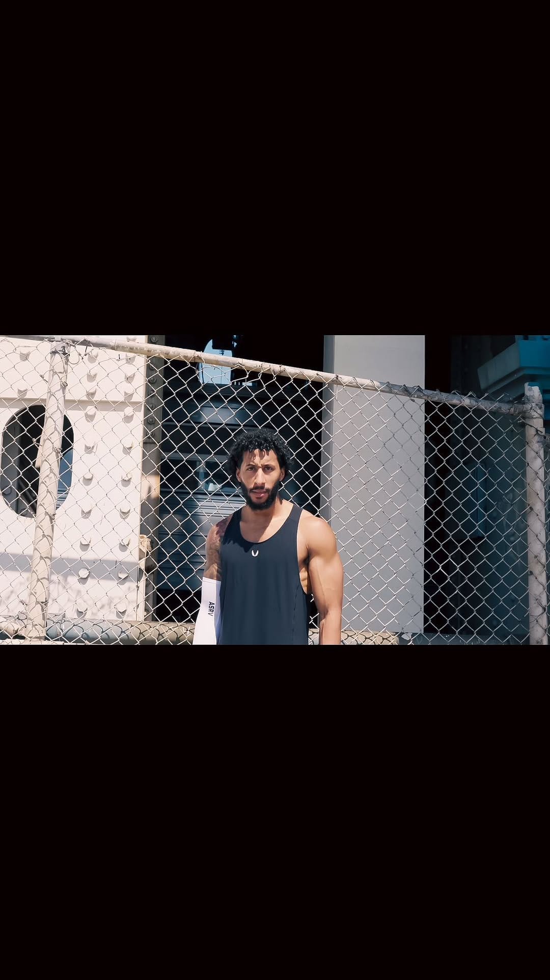Post 9 by Eric Sousa on Instagram (video)