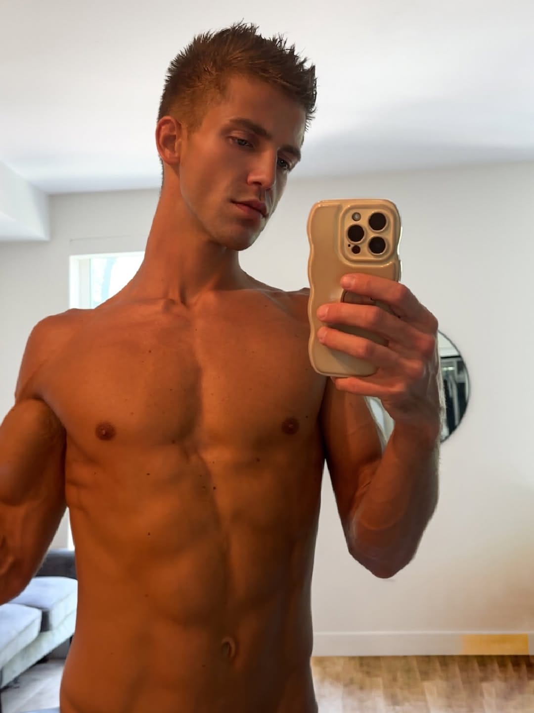 Post 2 by Noah Grant on Instagram (image)