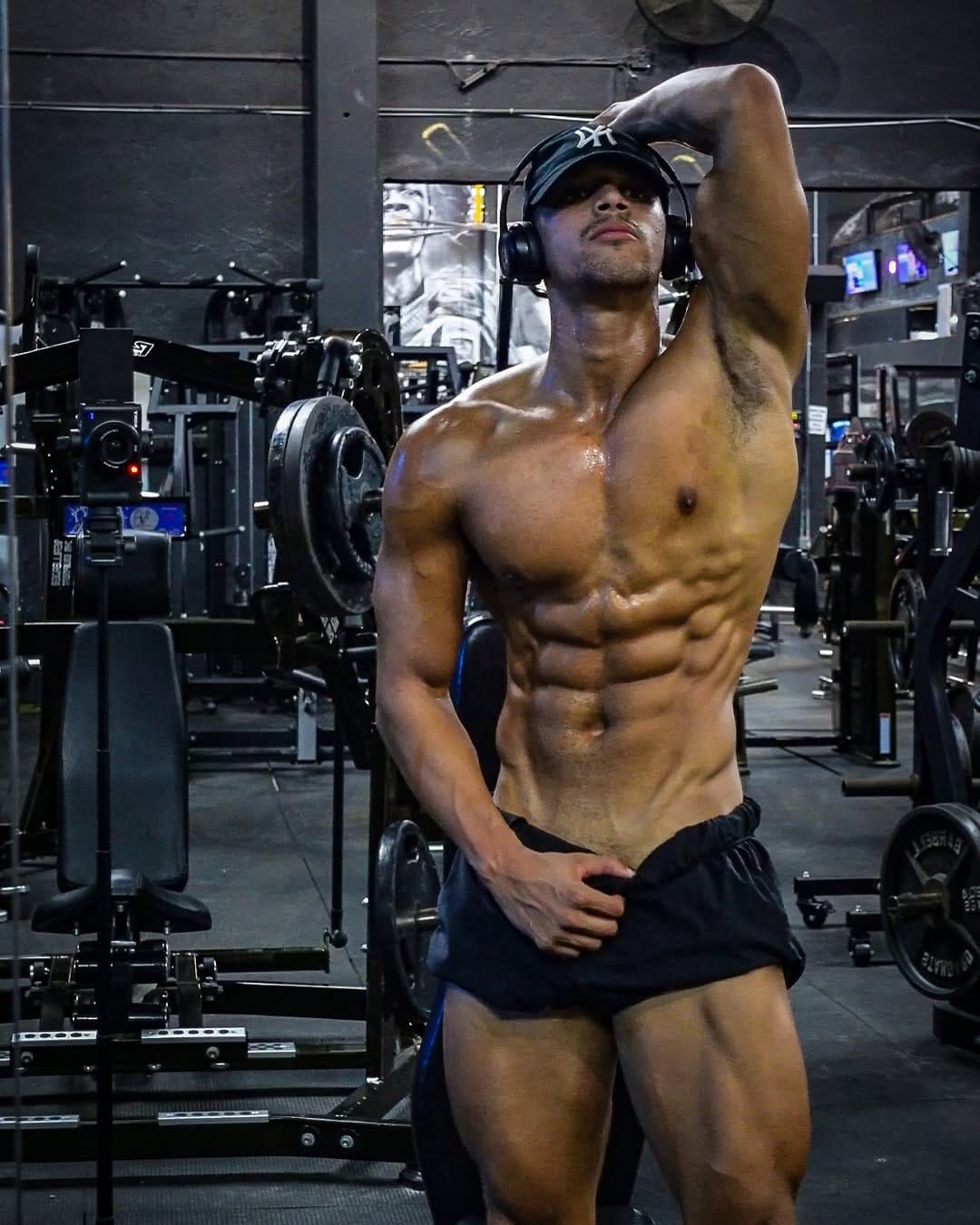 Post 8 by DONALD MONTERO CPT⚡️ on Instagram (carousel)