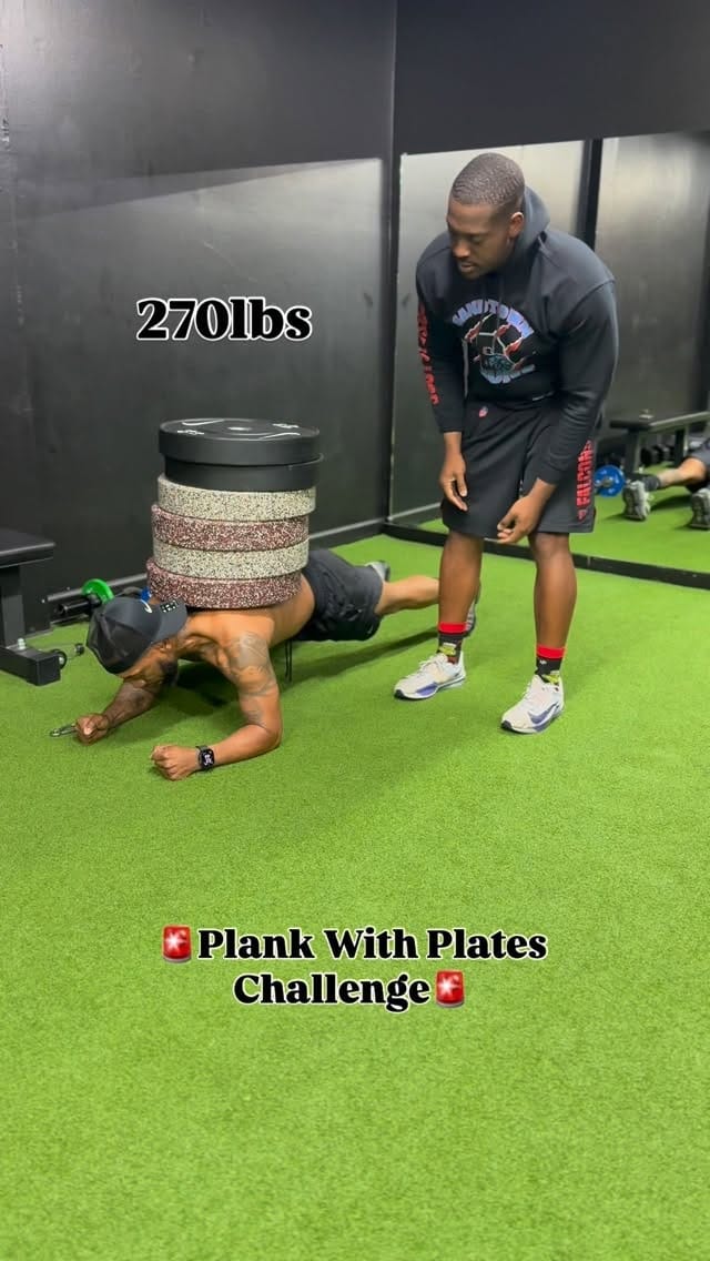 Post 9 by 🥵Make It Hurt Fitness🥵 on Instagram (video)