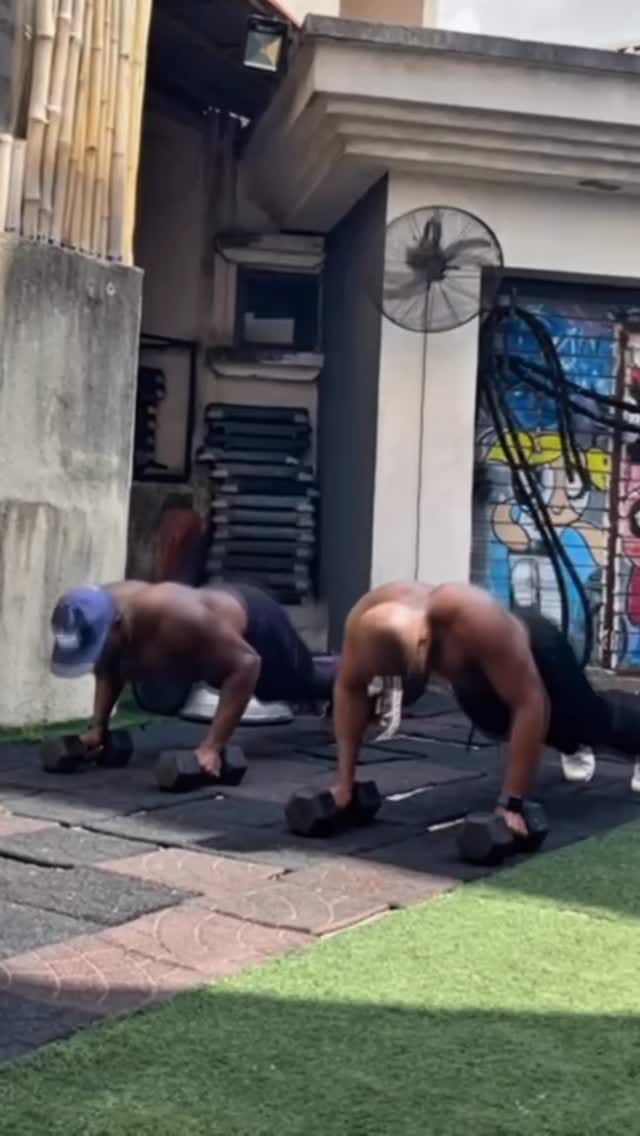 Post 3 by Atarhe Clarke on Instagram (video)