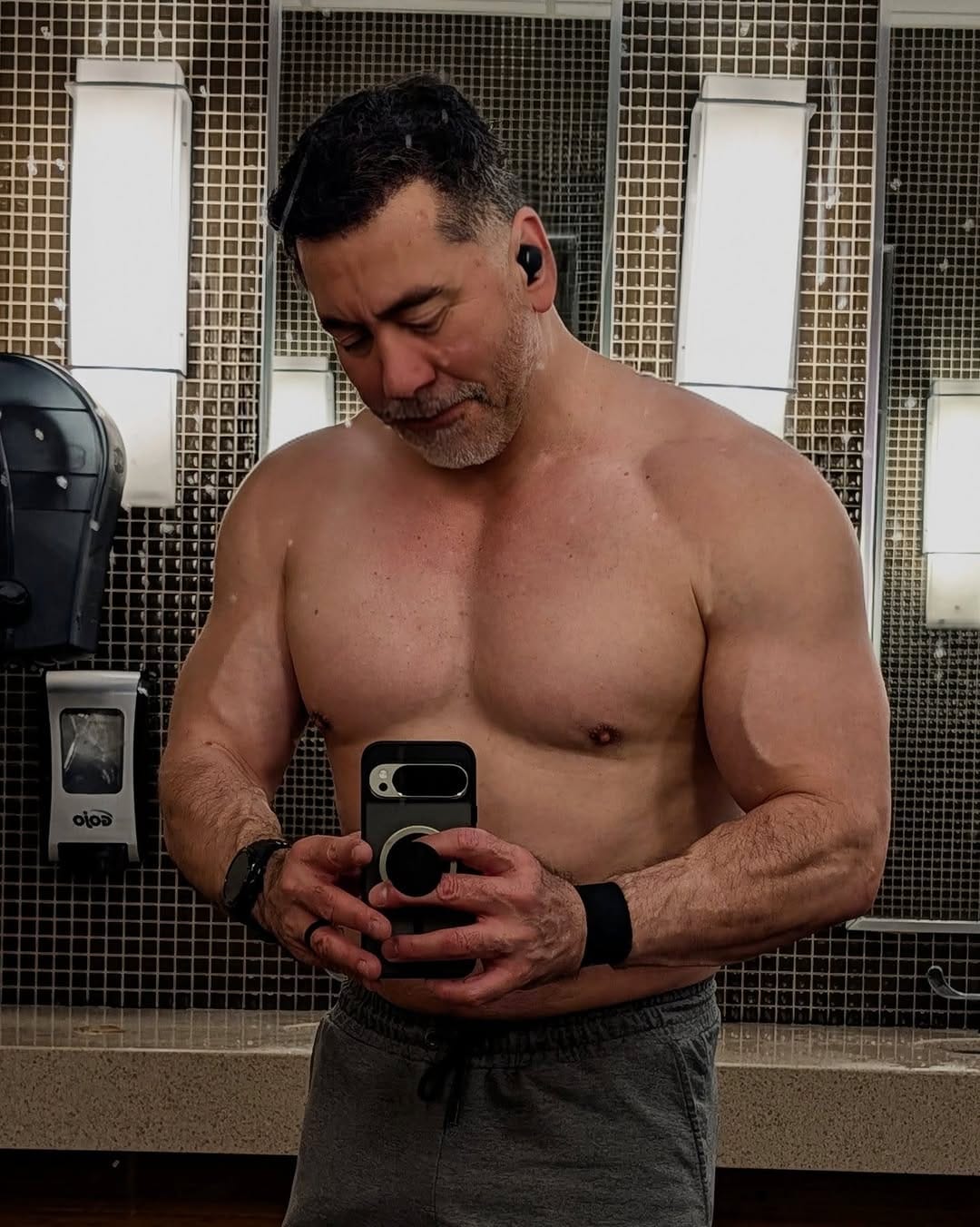 Post 3 by Tony Macho on Instagram (image)