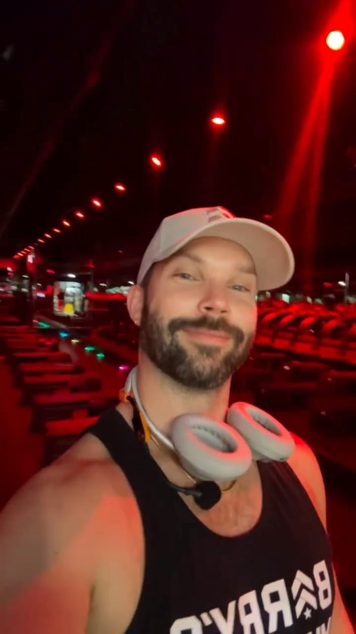 Post 3 by Lukas Maki on Instagram (video)