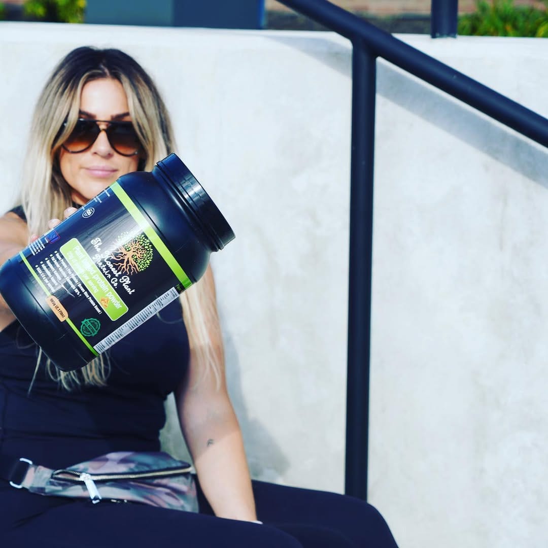Post 6 by 𝐓𝐡𝐞 𝐇𝐨𝐧𝐞𝐬𝐭 𝐏𝐥𝐚𝐧𝐭 𝐏𝐫𝐨𝐭𝐞𝐢𝐧 𝐂𝐨. 🌱 on Instagram (carousel)