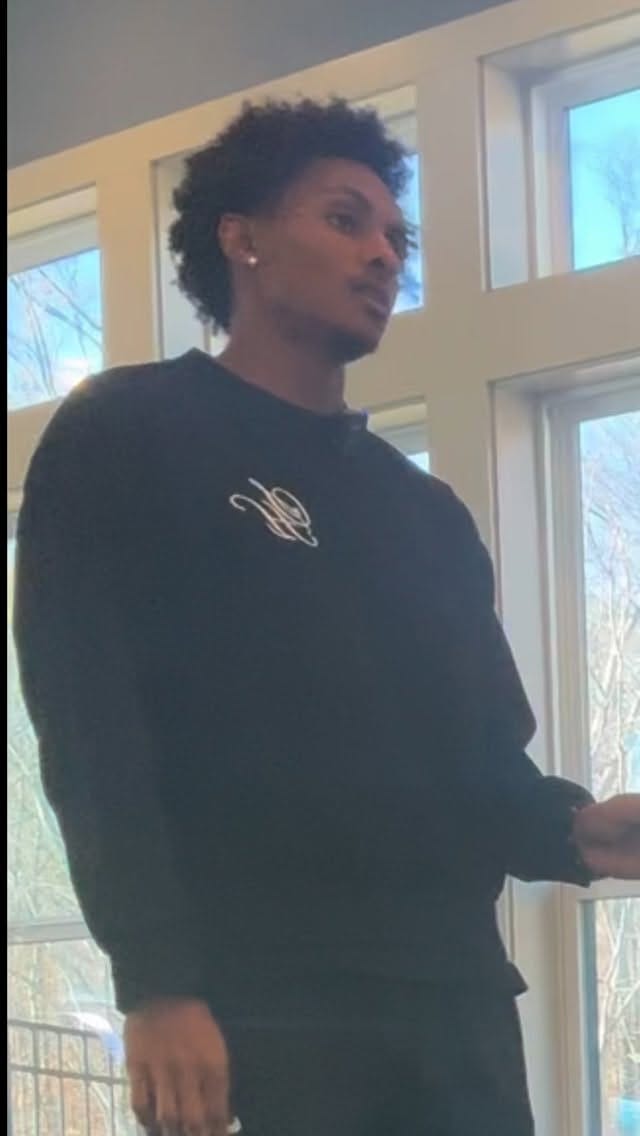 Post 4 by Dominique Smith on Instagram (video)