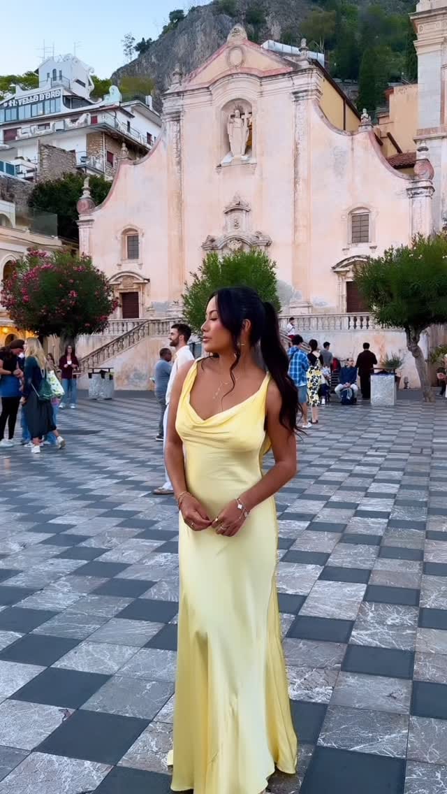 Post 3 by TIFFANY ♡ on Instagram (video)
