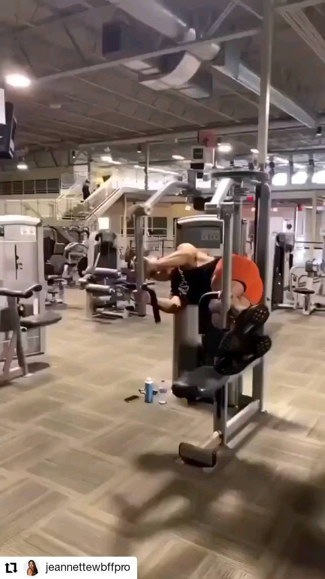 Post 7 by Fit Lifestyle Box on Instagram (video)