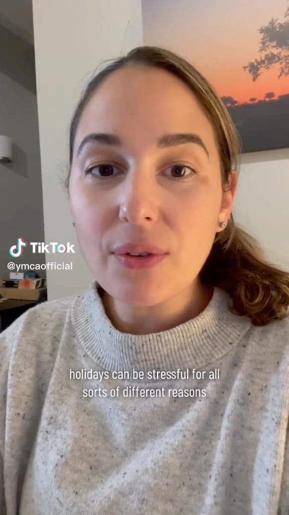 Post 4 by Tutu Mora (Dorothy) on Instagram (video)