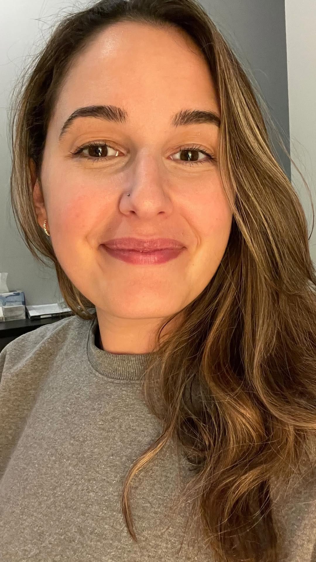 Post 2 by Tutu Mora (Dorothy) on Instagram (video)