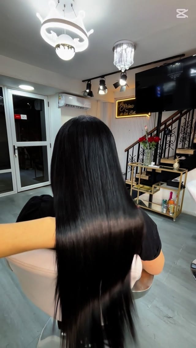 Post 6 by Extensiones | Cabello | Alisados on Instagram (video)