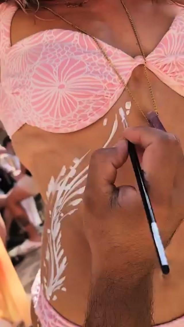 Post 4 by Brittney Carbone on Instagram (video)