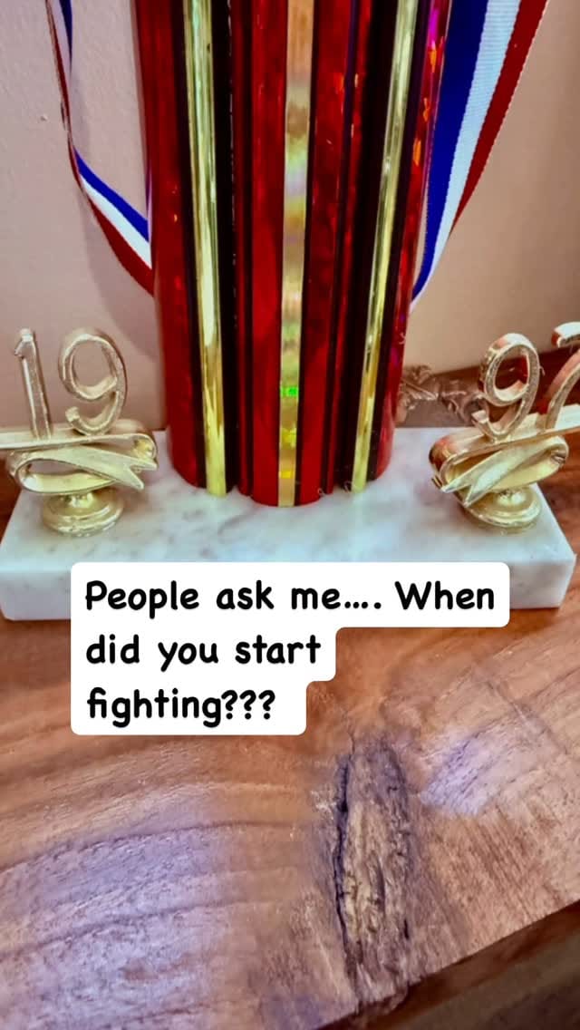Post 8 by Katie Redmond❤️🥊🖤Personal Trainer on Instagram (video)
