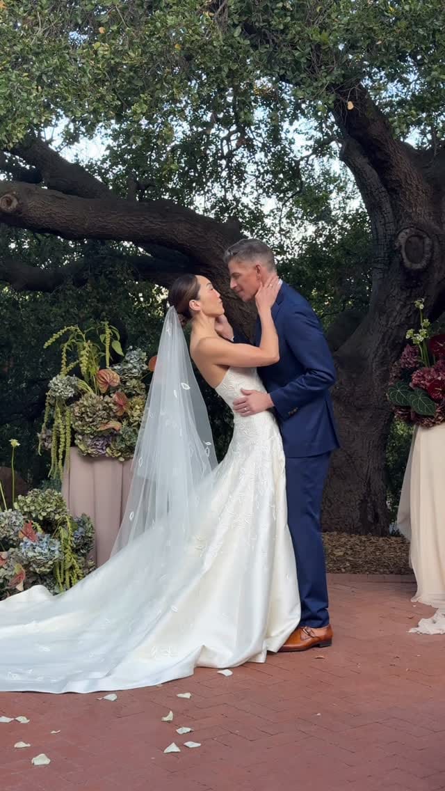 Post 6 by Haley Tsutsui, PA-C | SF Injector on Instagram (video)