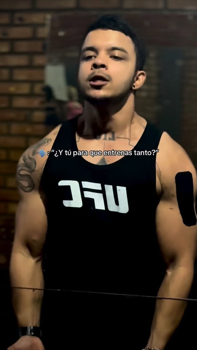 Post 8 by Lio on Instagram (video)