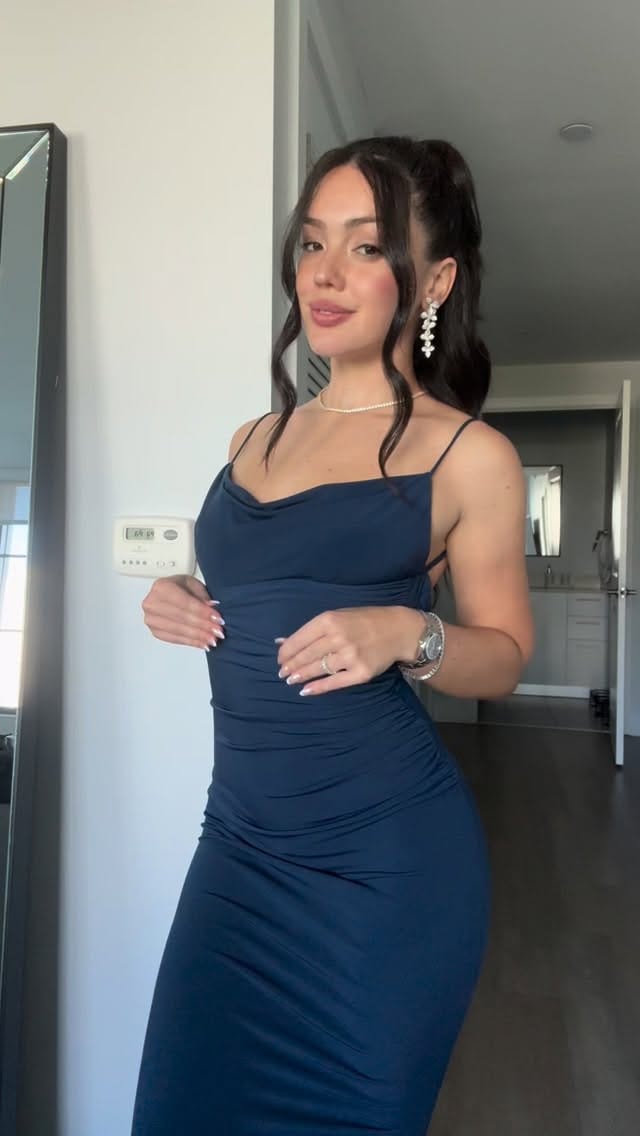 Post 6 by Julia Da Silva🦋 on Instagram (video)