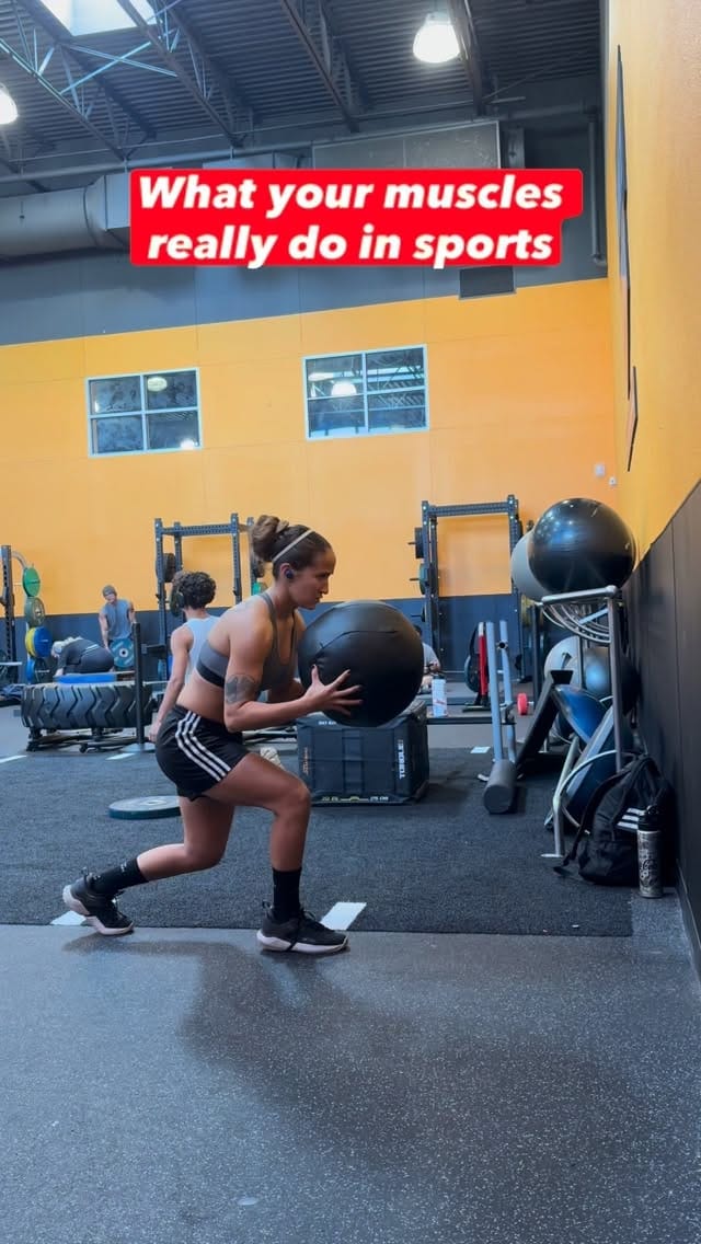 Post 2 by Valentina Salvatierra on Instagram (video)
