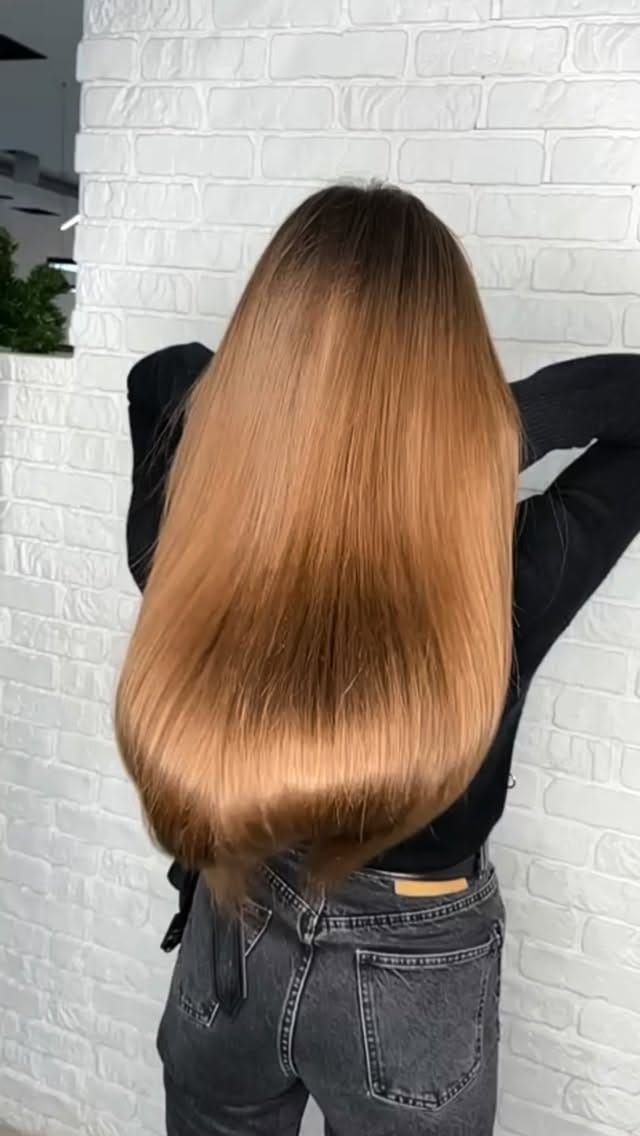Post 7 by HAIR EXTENSIONS•HAIR STYLIST•MIAMI on Instagram (video)