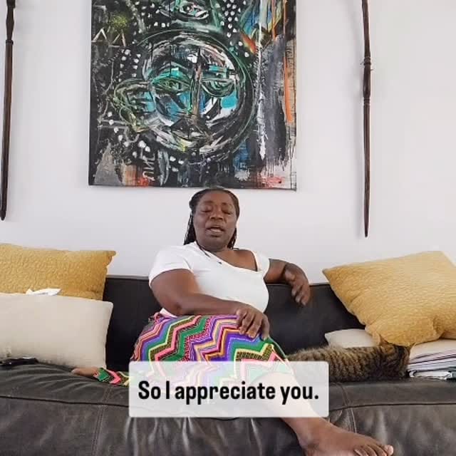 Post 8 by Natural Hair Experts on Instagram (video)