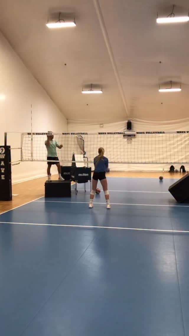 Post 3 by WAVE Volleyball Club on Instagram (video)