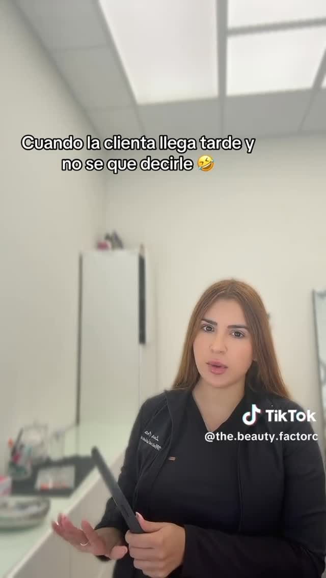 Post 7 by The Beauty Factory Clinic on Instagram (video)