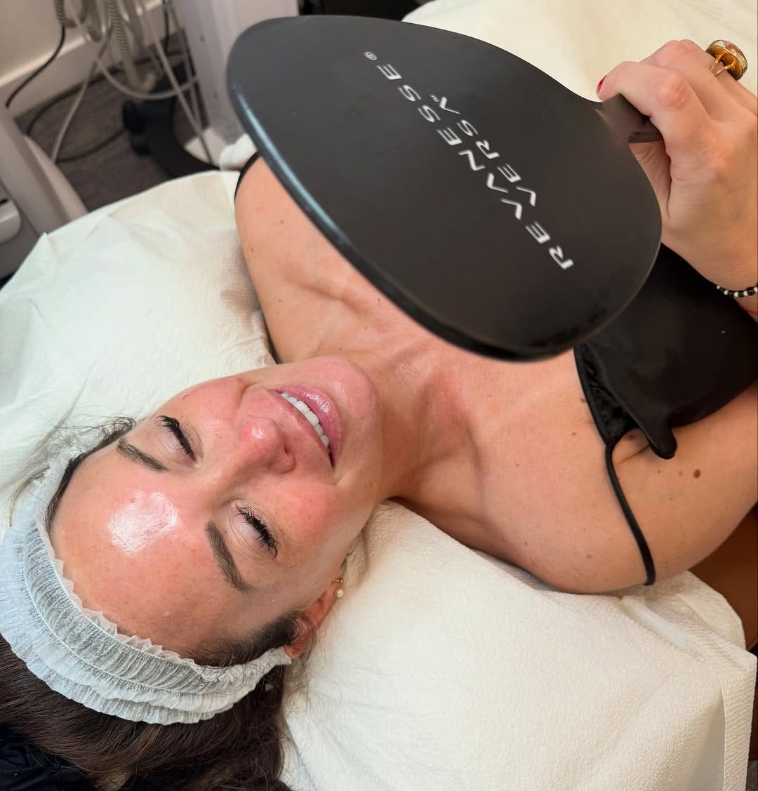 Post 2 by The Beauty Factory Clinic on Instagram (carousel)