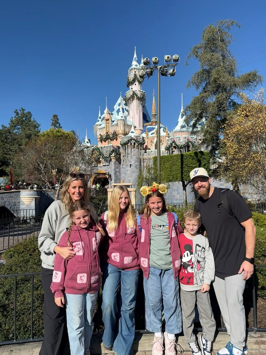 Post 7 by Rosanna Hicken on Instagram (carousel)