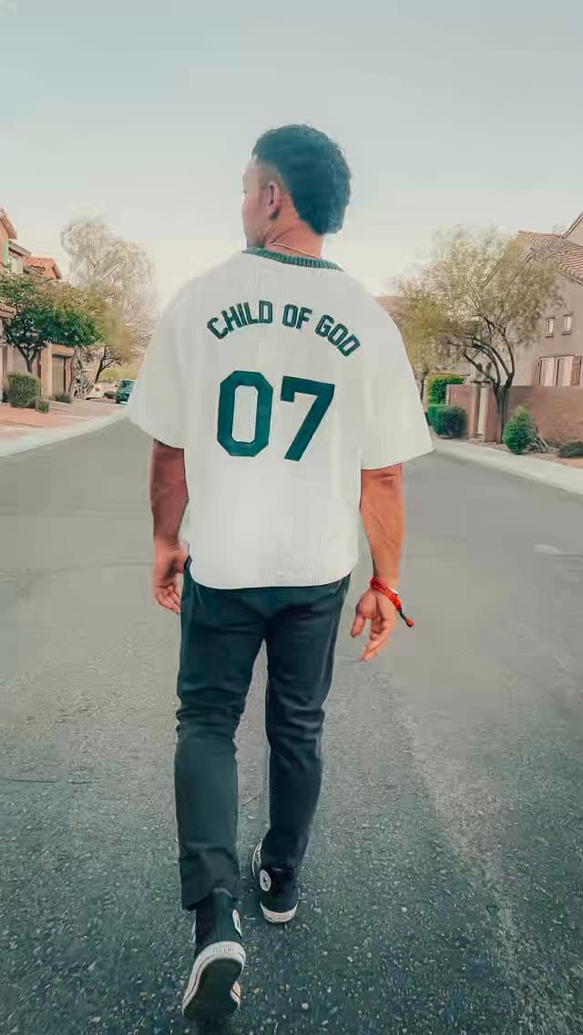 Post 6 by Omar Foster on Instagram (video)