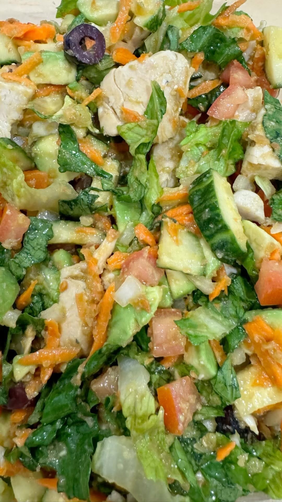 Post 3 by Karina Brender I wellness on Instagram (video)