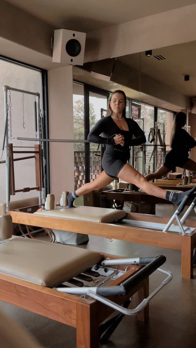 Post 5 by alyssa skye | pilates instructor on Instagram (video)