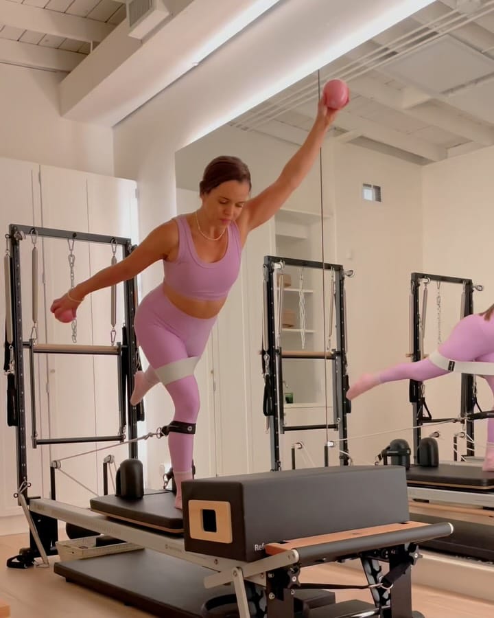 Post 7 by alyssa skye | pilates instructor on Instagram (carousel)
