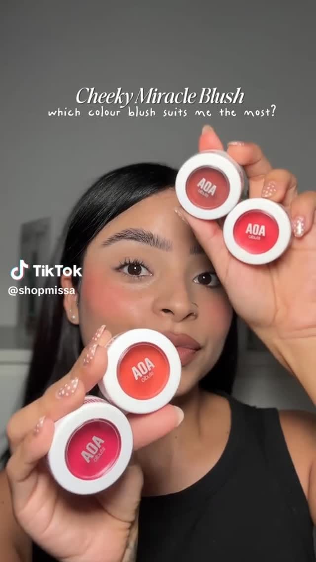 Post 2 by Usa Makeup on Instagram (video)