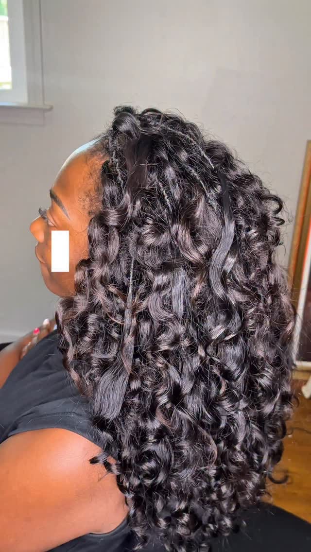 Post 4 by ATL RAW INDIAN LONDON LOCS on Instagram (video)