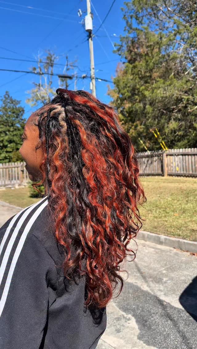 Post 7 by ATL RAW INDIAN LONDON LOCS on Instagram (video)