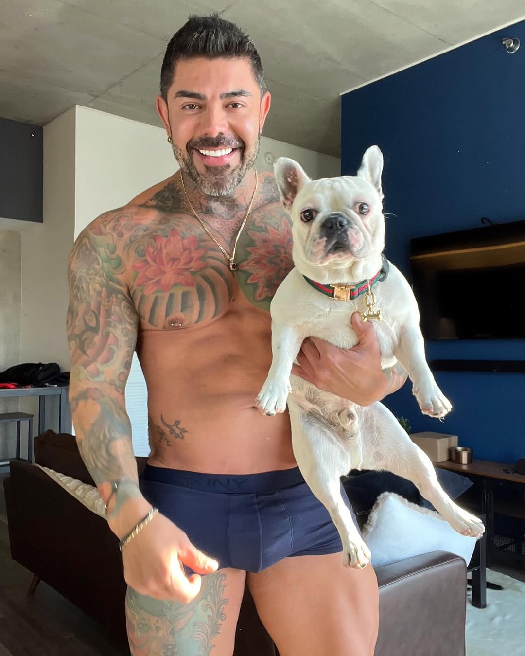 Post 9 by 𝐈𝐒𝐀𝐂𝐂 𝐃𝐔𝐀𝐑𝐓𝐄 on Instagram (carousel)