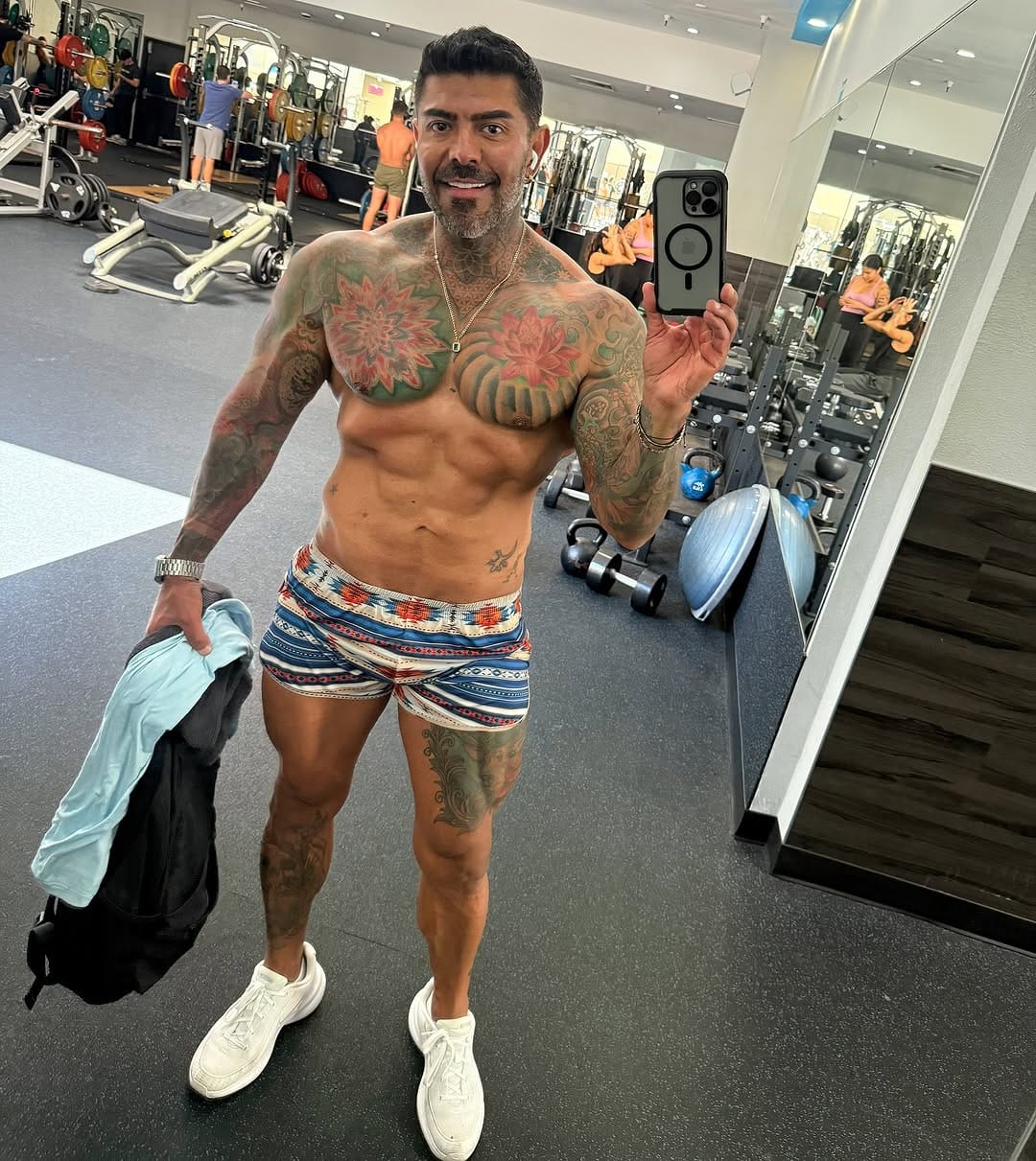 Post 7 by 𝐈𝐒𝐀𝐂𝐂 𝐃𝐔𝐀𝐑𝐓𝐄 on Instagram (image)