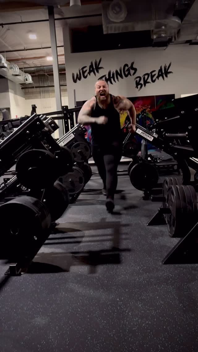 Post 1 by Kristoff Loki Kjelby on Instagram (video)