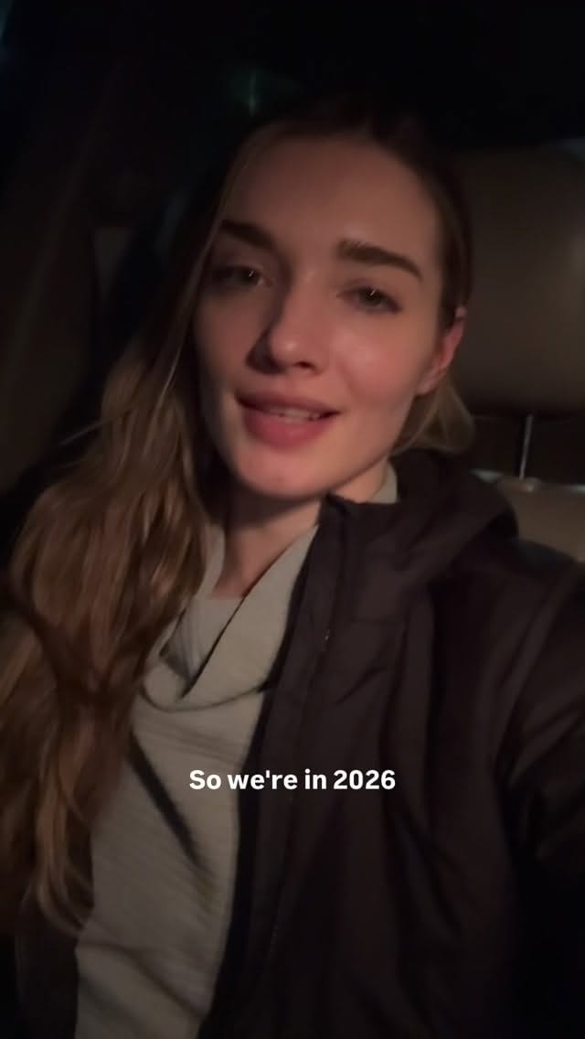 Post 2 by Anna Fisher on Instagram (video)