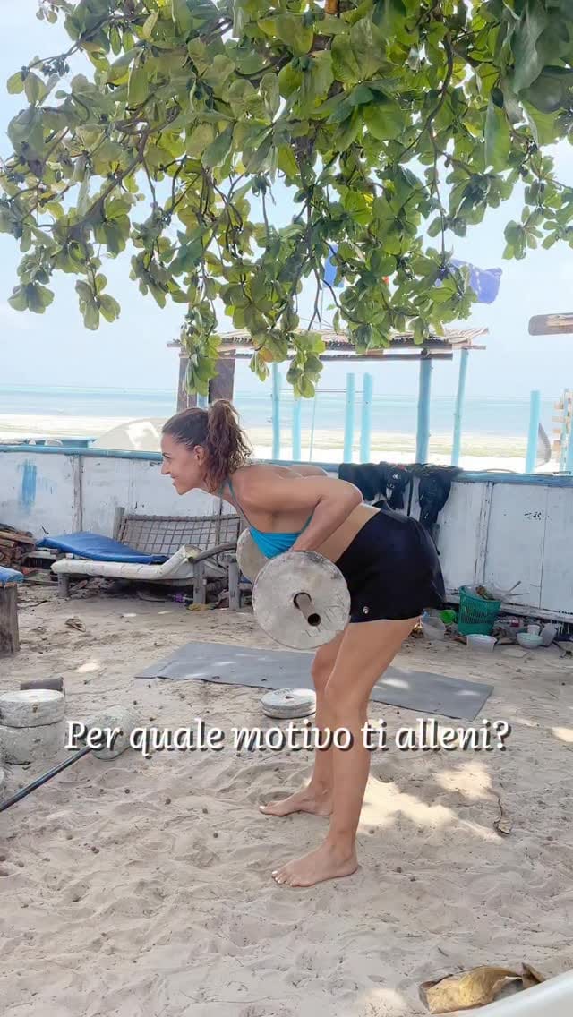 Post 2 by @fitisbeauty_official on Instagram (video)