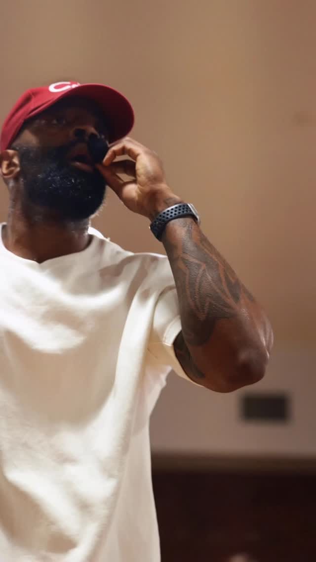 Post 2 by Lloyd Pearson on Instagram (video)