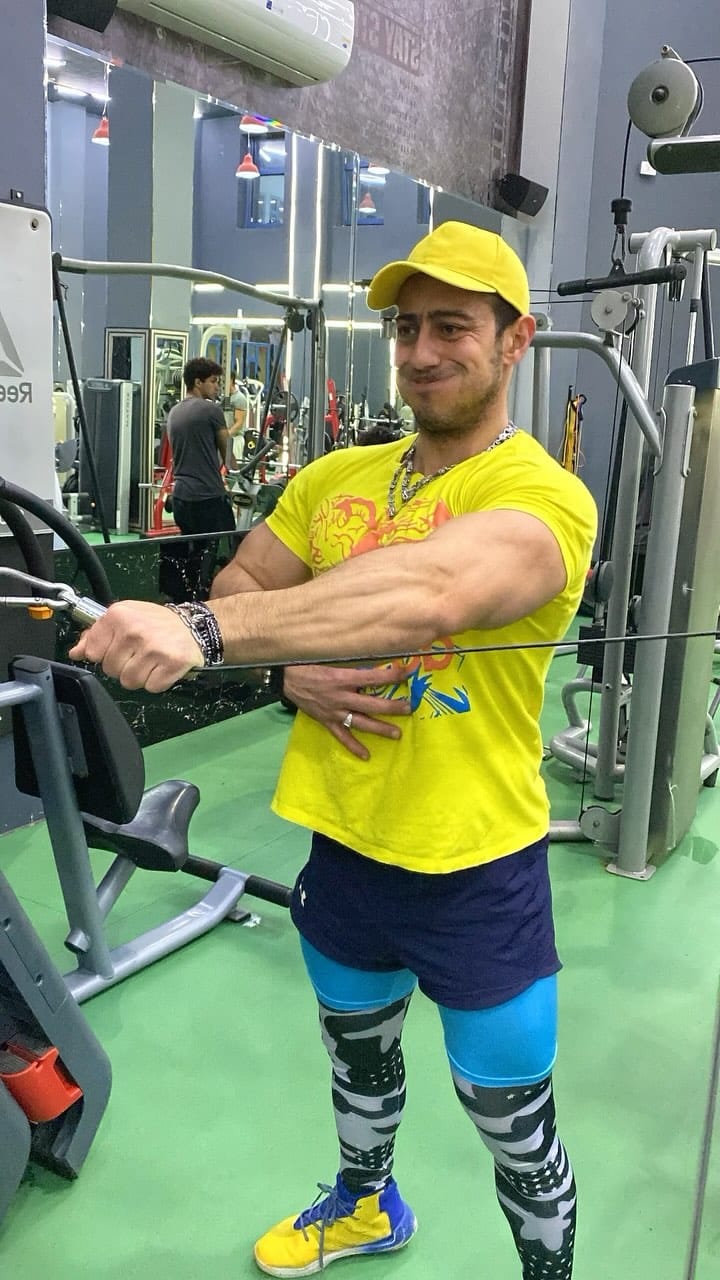Post 1 by Eslam Magno on Instagram (video)