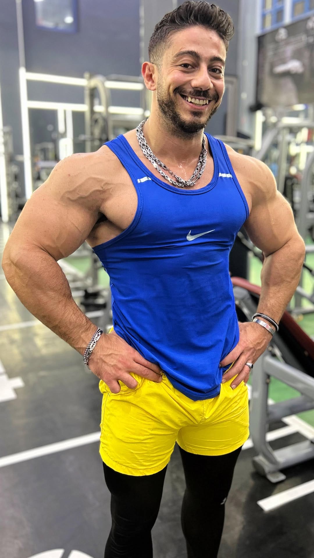 Post 6 by Eslam Magno on Instagram (video)
