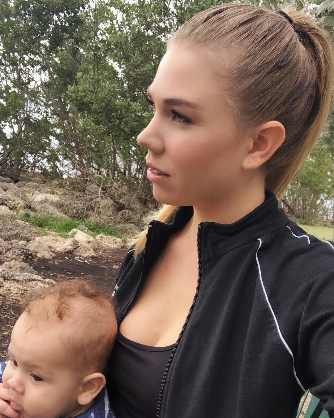 Post 6 by Anique | Fitness & Nutrition on Instagram (image)