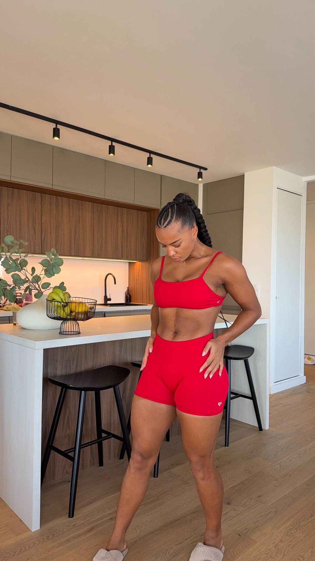 Post 10 by Tara McCloud on Instagram (video)